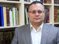 Celalettin Divlekci: Mehmet Âkif’i Gözden Düşürme Çabası