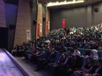 Rektör Arıcan Liselilere Sosyal Bilimlerin Önemini Anlattı