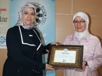 Ulu Hatunların izleri silinmesin!