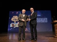 D. Mehmet Doğan’a Yaşam Boyu Başarı Ödülü verildi