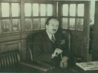 Beynelmilel udi: Şerif Muhiddin Targan