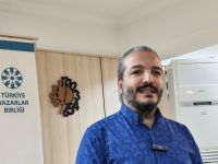 Dr. Öğr. Üyesi Oğuzhan Çelik: Kariyerleri için bireyleri rahat bırakın