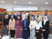 Vefatının 30. yılında Tarık Buğra - Anadolu Mektebi Öğrencileri Anlattı Kaynak: Vefatının 30. yılında Tarık Buğra - Anadolu Mektebi Öğrencileri Anlattı