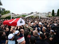 Yavuz Bülent Bakiler, son yolculuğuna uğurlandı