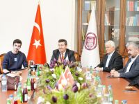 Genç yazarlardan Arıcan’a vefa ziyareti