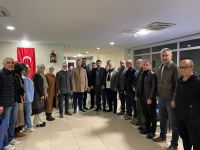 İzmir'de Gelenek ve Gönül Sofrası: Genç Kemankeşler ile Yazarlar İftarda Buluştu