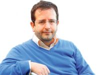 Berat Özipek'ten: Bir geçiş anayasasına doğru