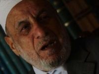 İslam alimlerinden Halil Gönenç “Cami dışında başka cemaatler oluşturup, ayrı namaz kılmak tefrikadır” dedi.