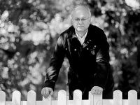 Prof. Dr. Kemal Sayar: Şiirin tedavi edici bir yanı var