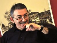 Okuyanı Çağrışımlara Davet Eden Şiirler