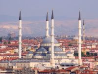 Ankara: İyi Kalpli Üvey Ana