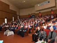 Batmanda Şiirler de Kardeştir ve A. Vahap Akbaş’ın Şiirlerinde Kardeşlik Paneli Düzenlendi