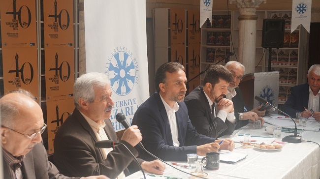 03-002.jpg 03-002.jpg