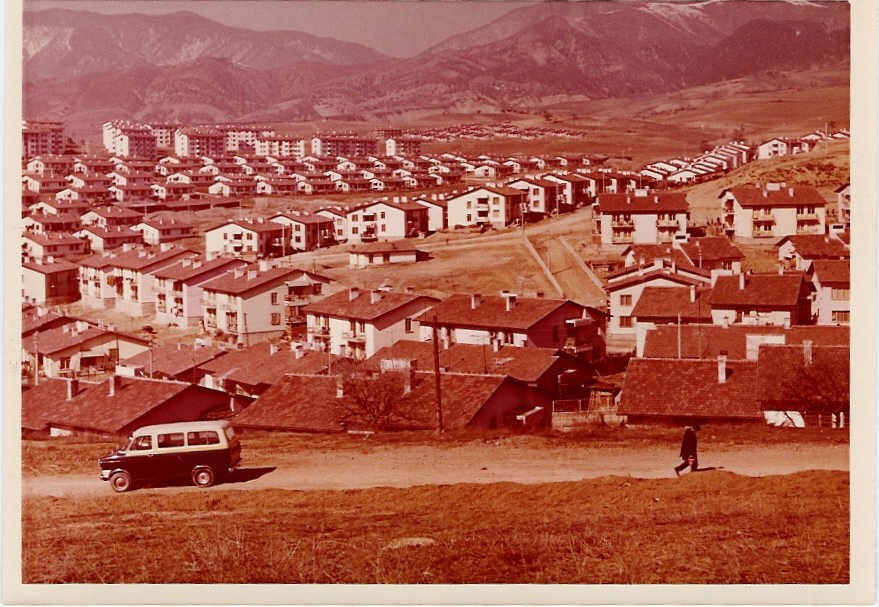 10-015.jpg 10-015.jpg