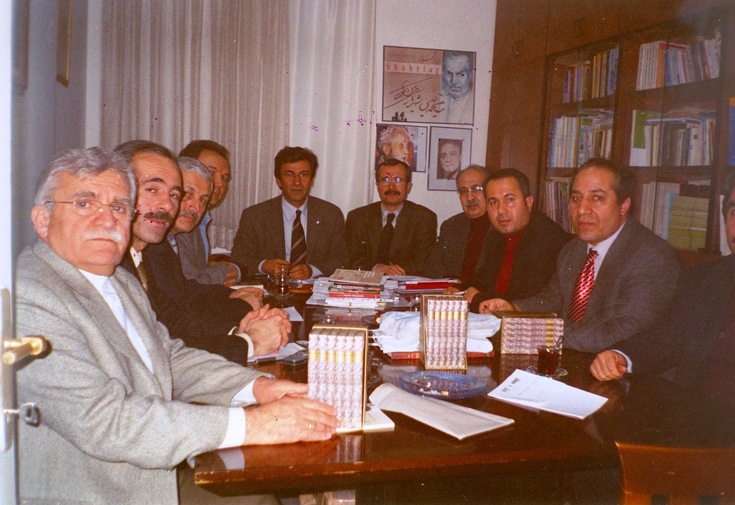 17.-2004-yili-yonetim-kurulu-toplantisi-r.karci,-s.abak,r.kaymaz,a.sen,-y.deliormanoglu,a.kot,i.u.yav.jpg