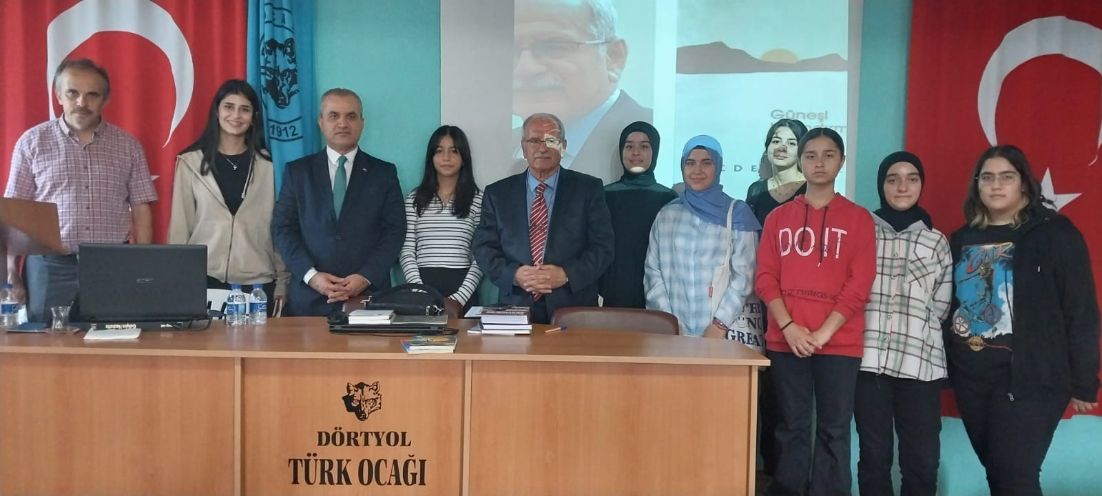 2-144.jpg 2-144.jpg