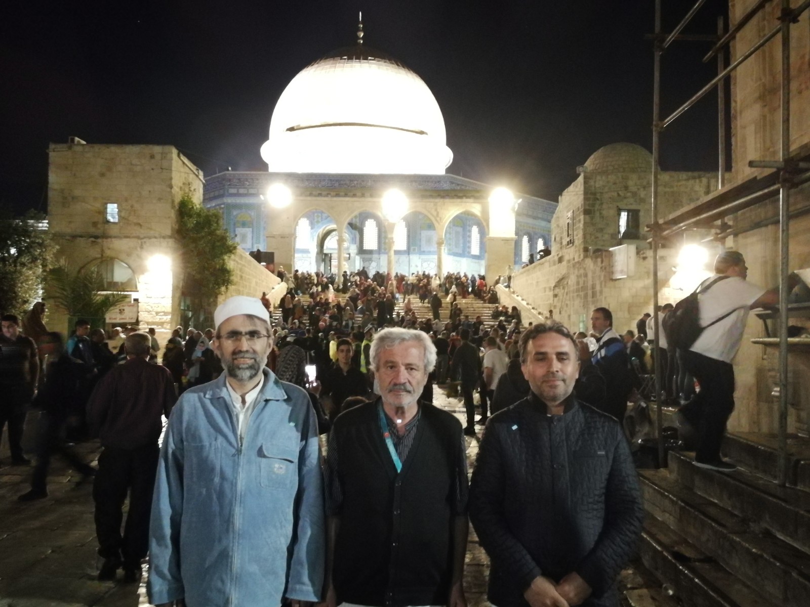 2-sene-önce-mescidi-aksada-g.jpg