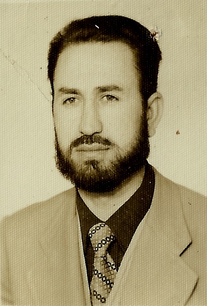 3.hasan-colak-30-yasinda-adapazarinda-1976.jpg