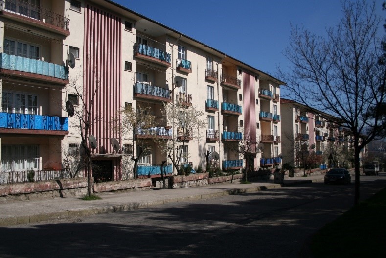 5-044.jpg 5-044.jpg