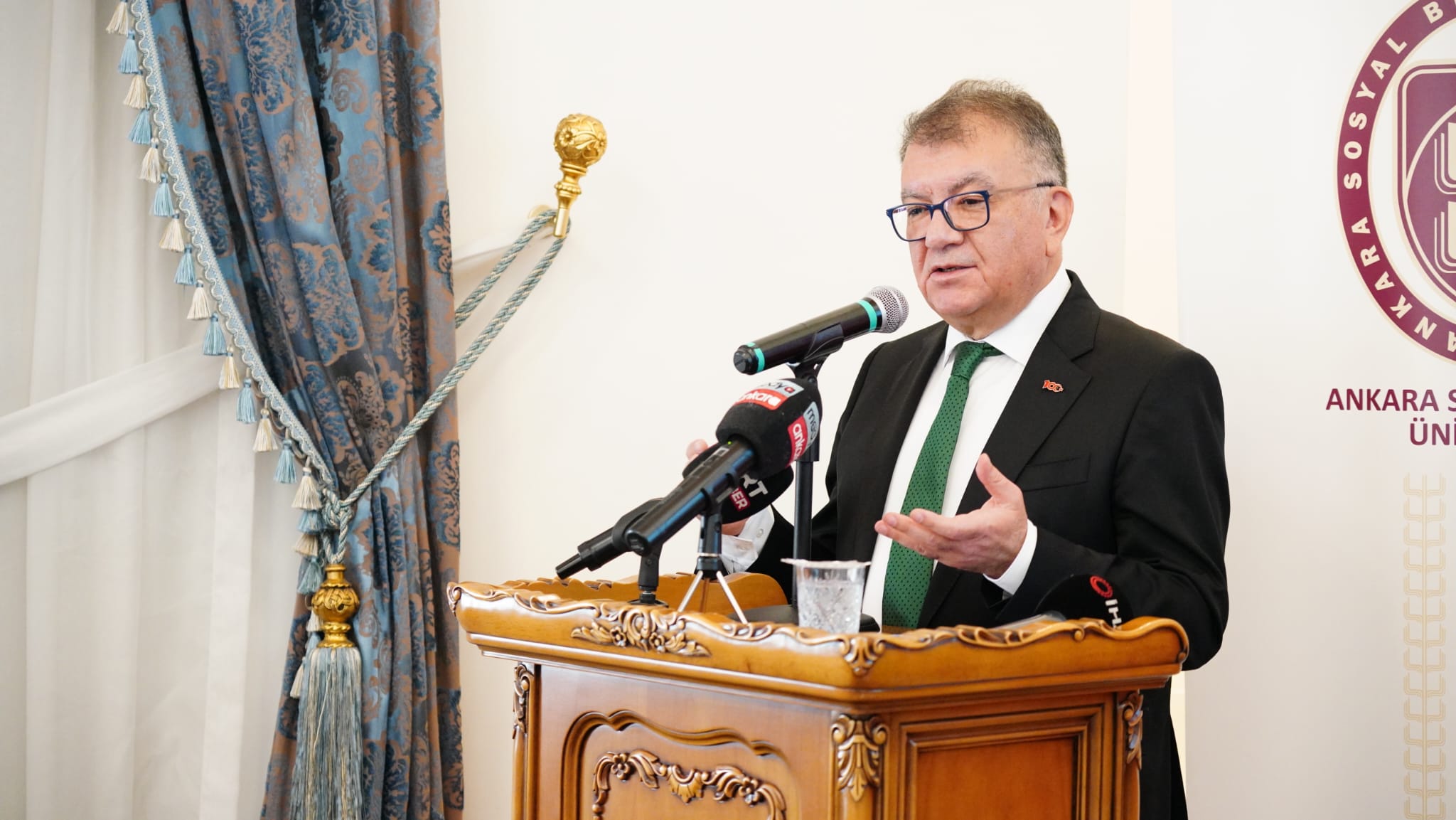 852db072-58d0-4209-836c-d3fa1d72b296.jpeg 852db072-58d0-4209-836c-d3fa1d72b296.jpeg