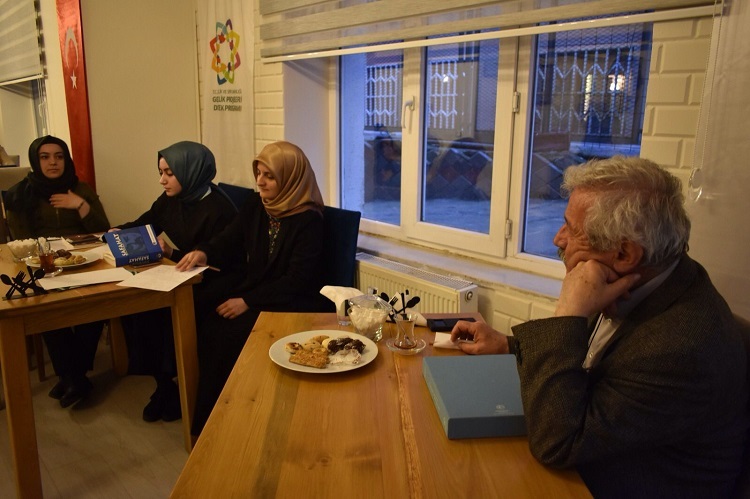 8c2da5da-8c60-4ef2-bc0f-94f98226fc75.jpg 8c2da5da-8c60-4ef2-bc0f-94f98226fc75.jpg