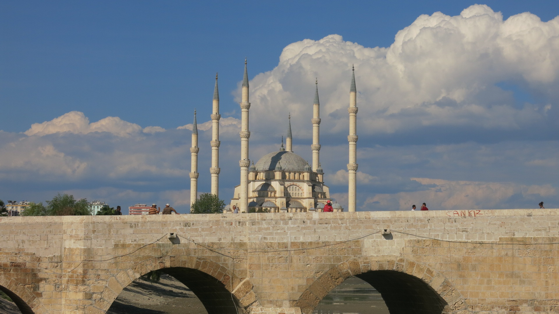 adana-sabanci-camii.jpg