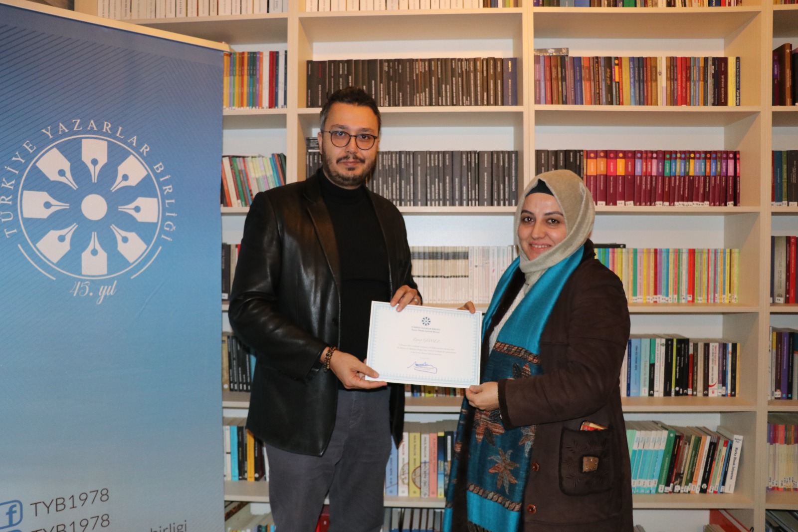 af637017-110a-462e-8b8a-6dea6419373a.jpg af637017-110a-462e-8b8a-6dea6419373a.jpg