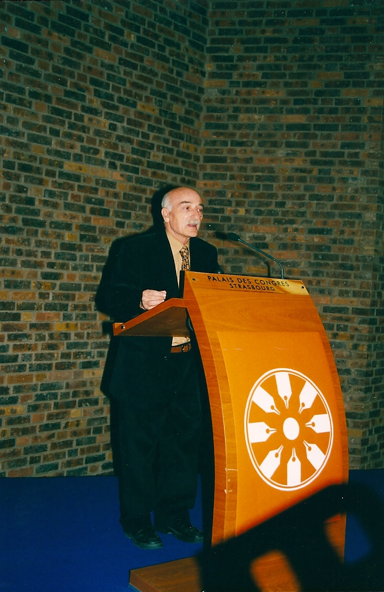 ali-ugur-(strazburg,-2003).jpg