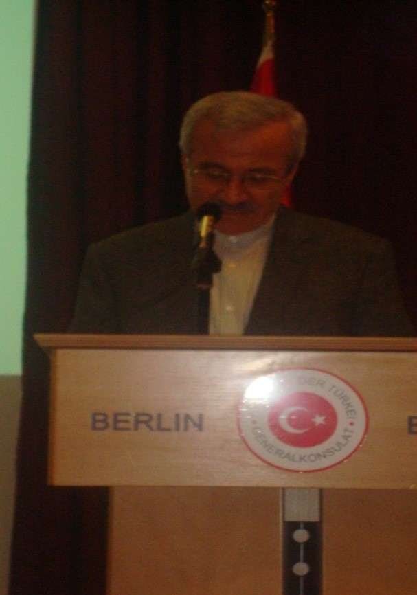 berlin-mdogan.jpg berlin-mdogan.jpg