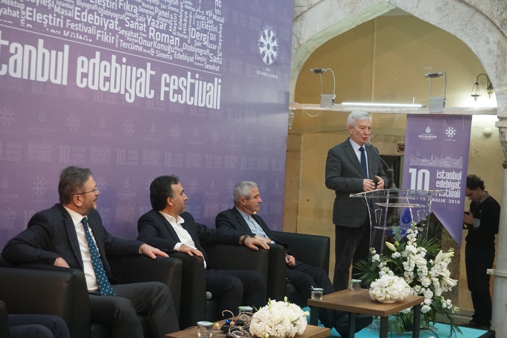 besir-ayvazoglu-oturumu--2.jpg besir-ayvazoglu-oturumu--2.jpg