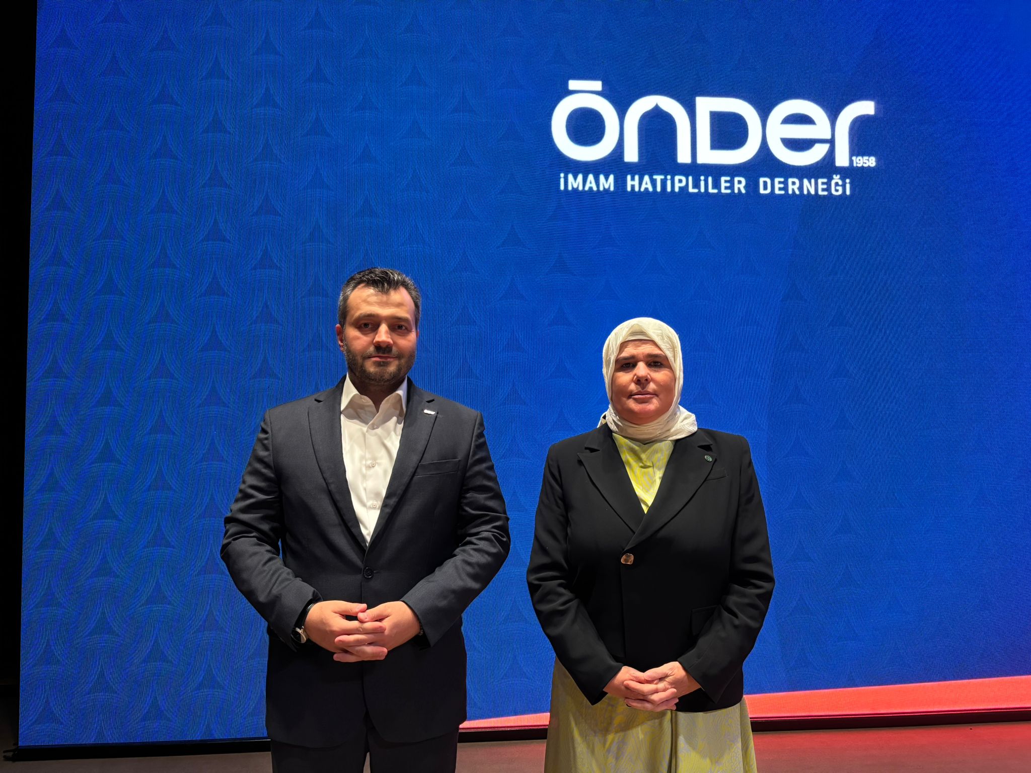 db450825-d2d3-48aa-afd2-3f621bbc5ed4.jpeg db450825-d2d3-48aa-afd2-3f621bbc5ed4.jpeg