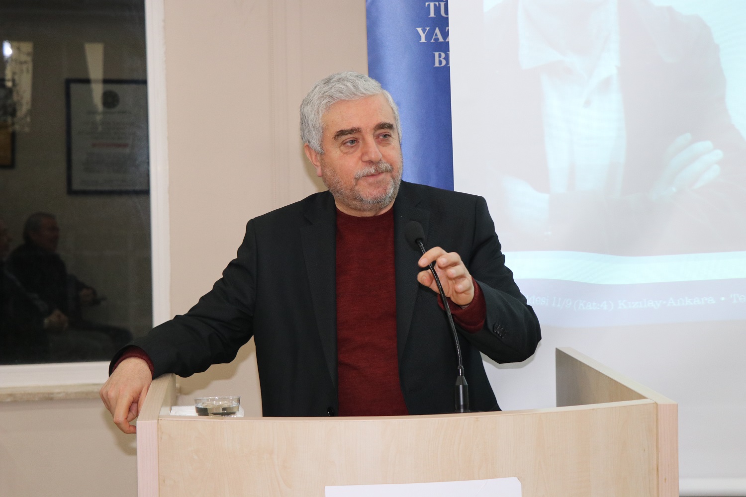 img_5613.jpg img_5613.jpg