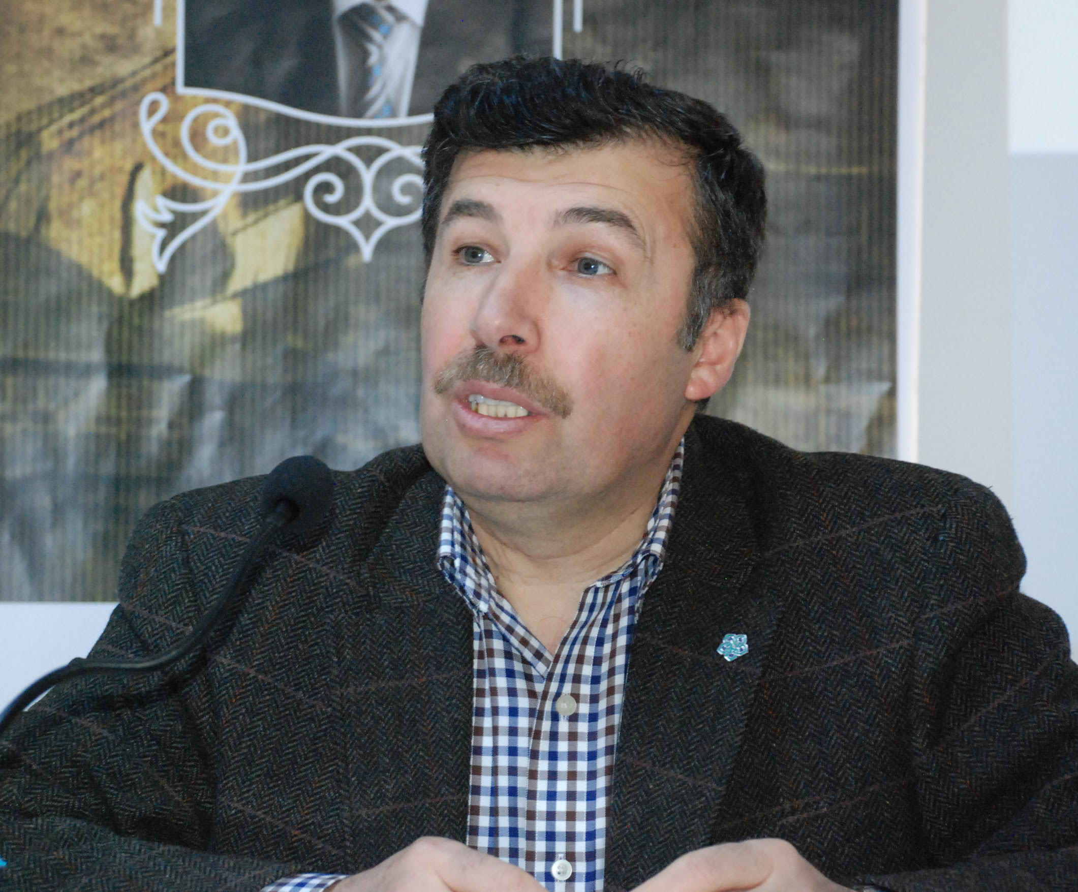 prof.-dr.-bilal-kuspinar.jpg prof.-dr.-bilal-kuspinar.jpg