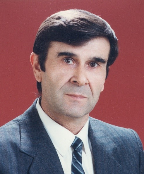 q-001.jpg q-001.jpg