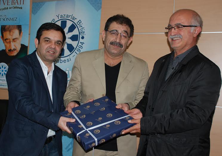 sonmez2.jpg sonmez2.jpg