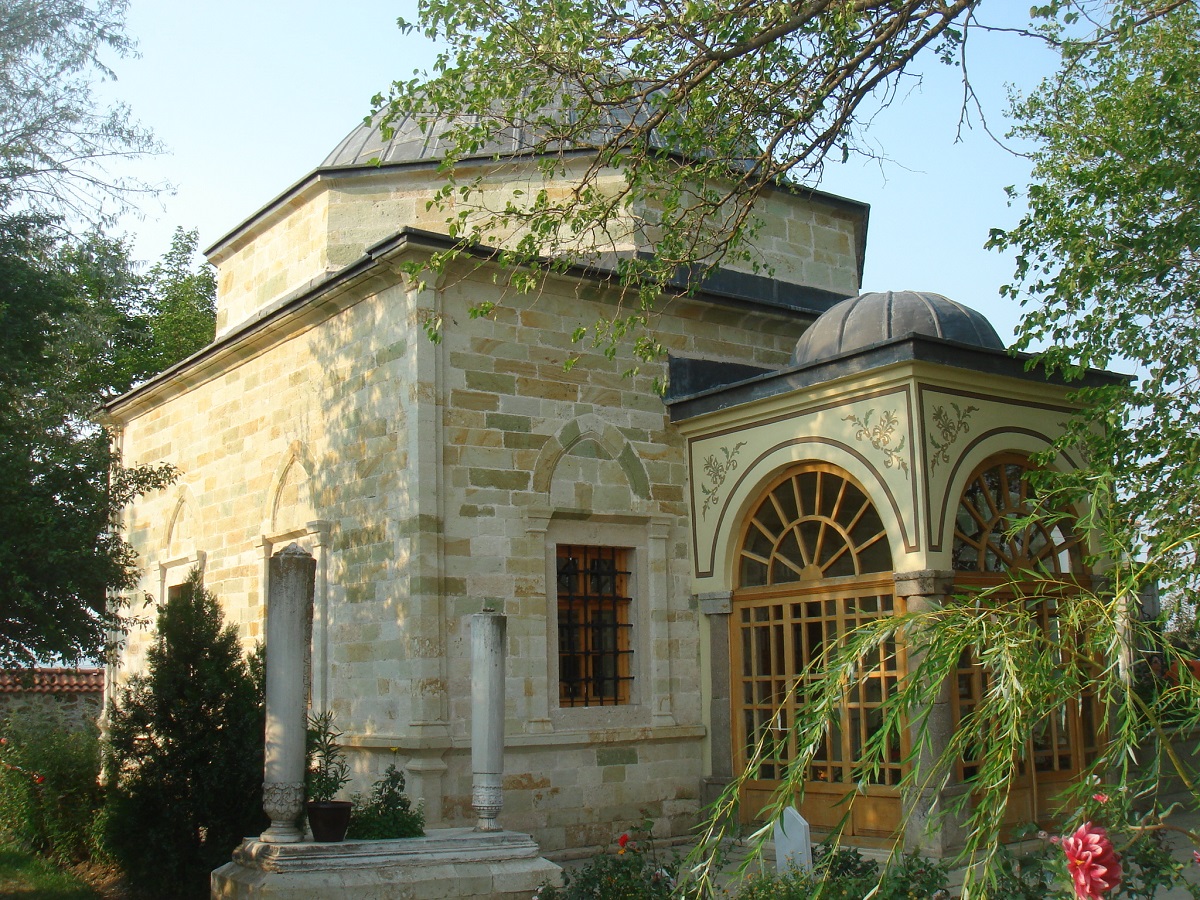 sultan-murat-turbesi-2007.jpg