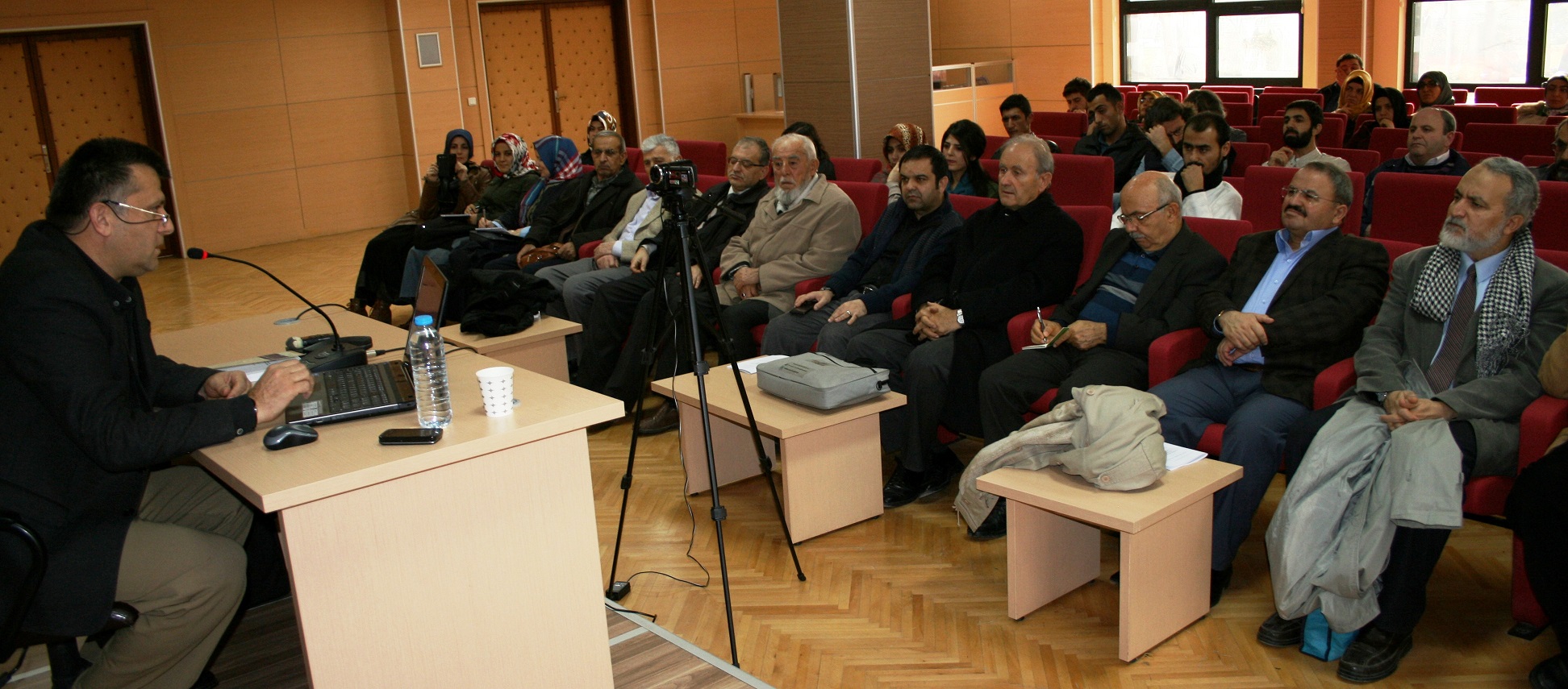 tyb-ahmet-cayci-003.jpg tyb-ahmet-cayci-003.jpg