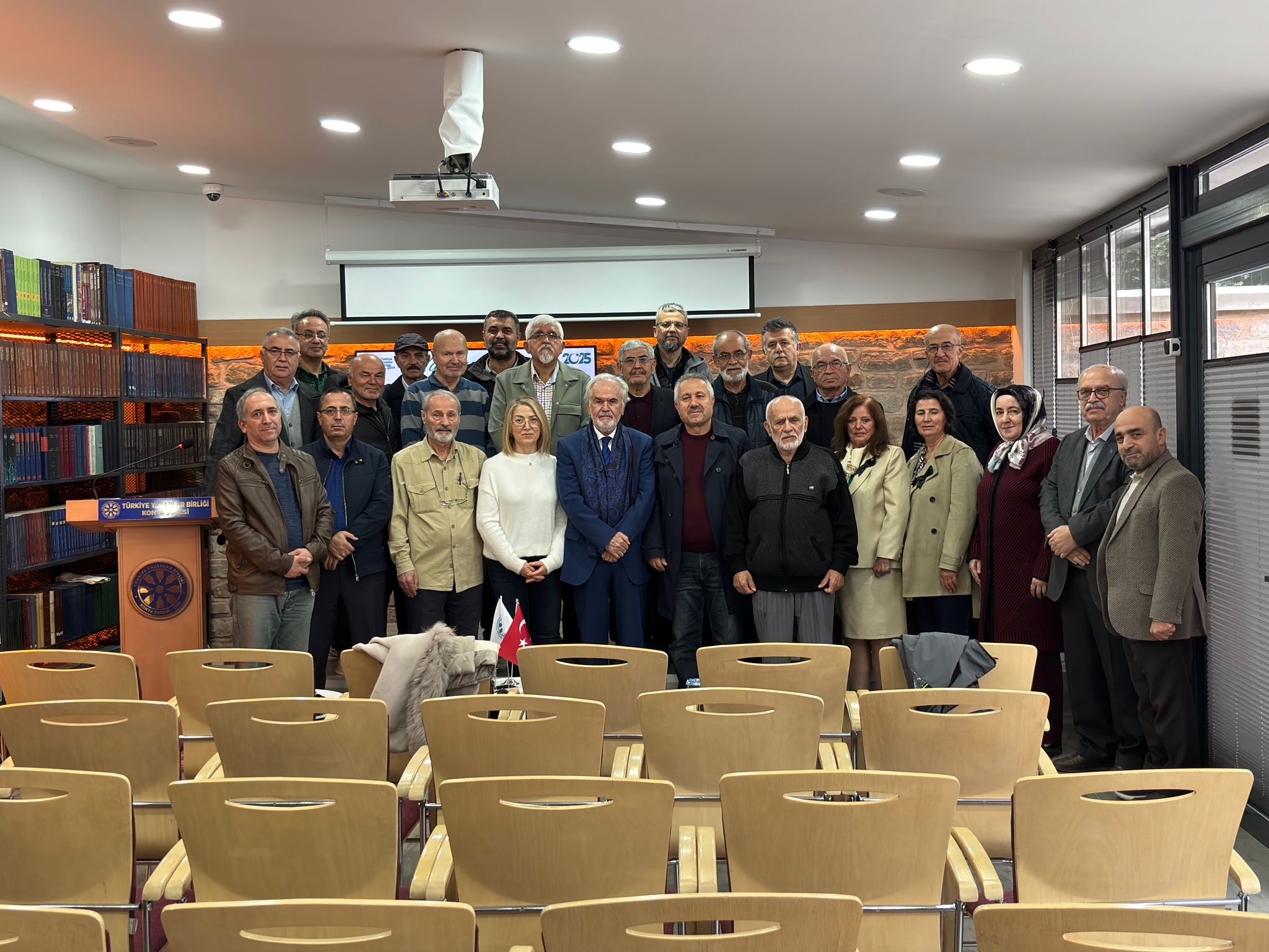 whatsapp-image-2025-11-17-at-12.17.26.jpeg whatsapp-image-2025-11-17-at-12.17.26.jpeg