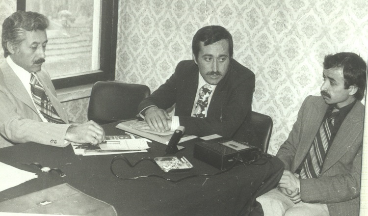 y.-bulent-bakiler,-recep-vidin,-yagmur-tunali-(yazarlar-birligi,-hatay-sk.-1980)-(1).jpg